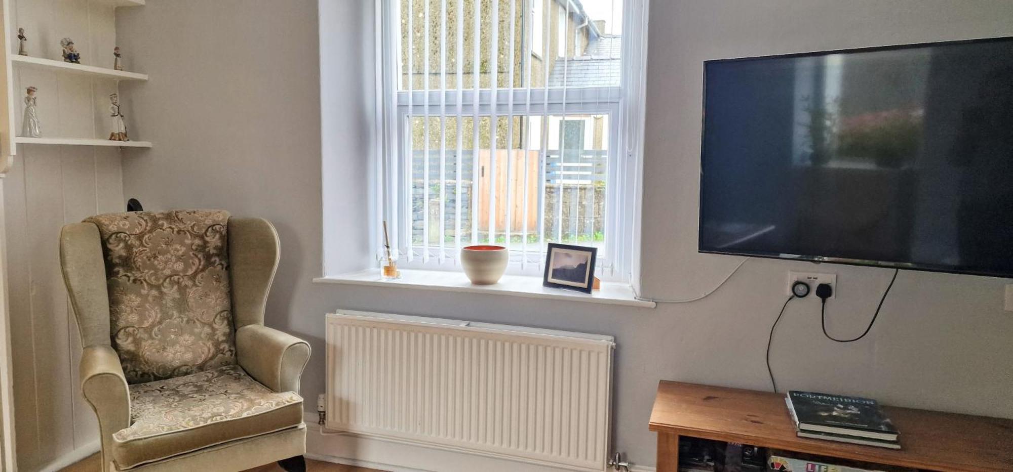 Cheerful 2 Bed Home With Mountain Views Blaenau Ffestiniog Buitenkant foto