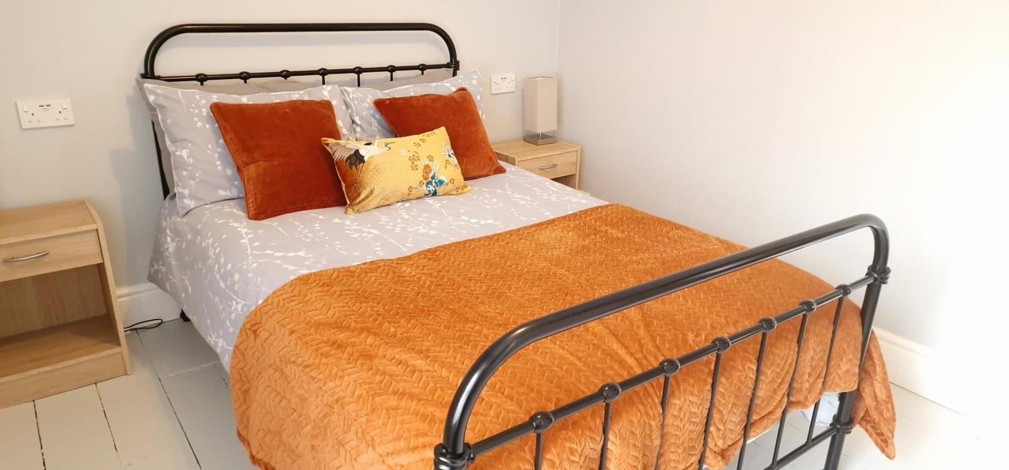 Cheerful 2 Bed Home With Mountain Views Blaenau Ffestiniog Buitenkant foto